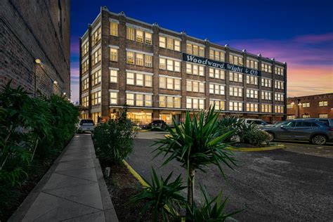 The Woodward Loft Apartments .